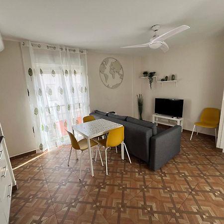 Apartamentos Mareabeach Torremolinos Exteriör bild