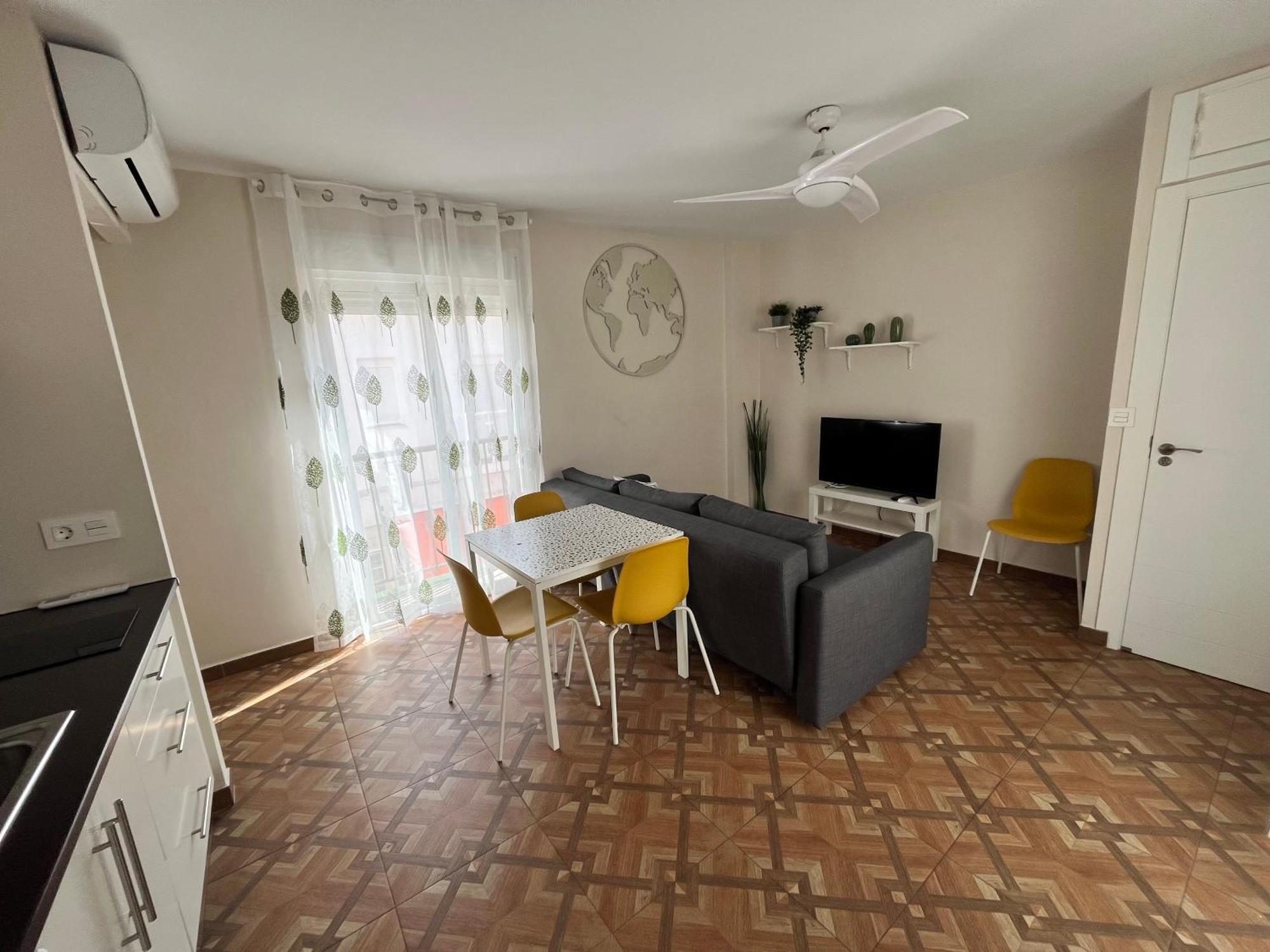 Apartamentos Mareabeach Torremolinos Exteriör bild